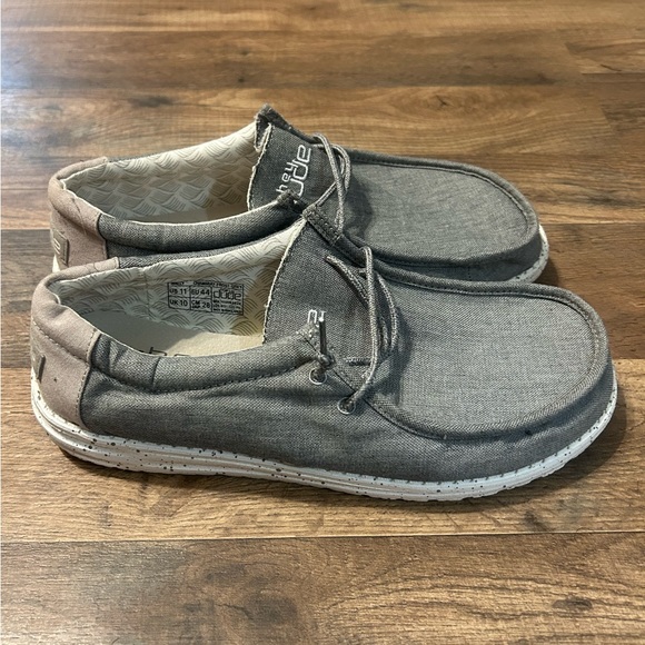 Hey Dude Shoes Mens Hey Dude Shoes Poshmark